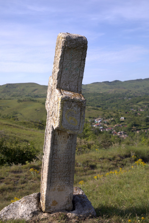 Cruce latină | Fințești